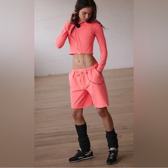 NWOT FREE PEOPLE Hot Shot Easy Set - Picture 1 of 14